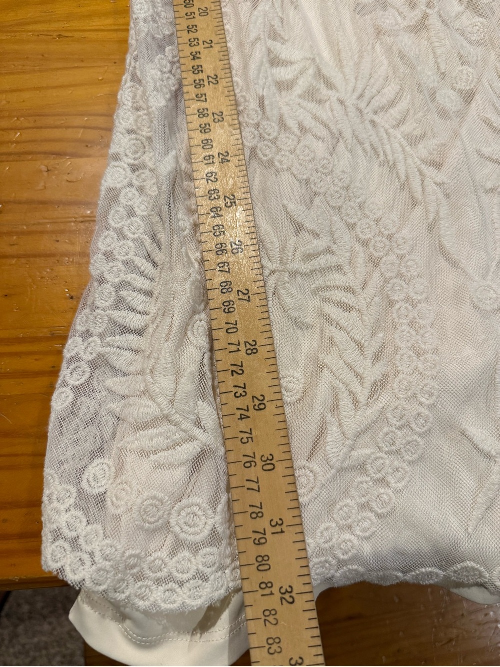 Express White Floral Lace Embroidered Scoop Neck Long Sleeve Mini Dress Sz M - Picture 10 of 11